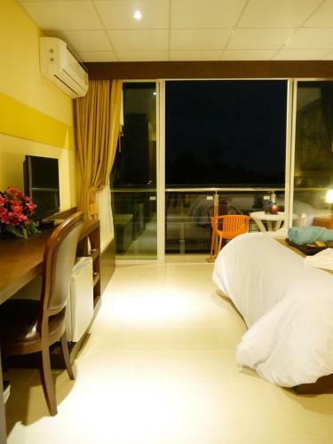 Hostal Golden Moon Aonang