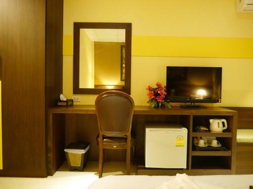 Hostal Golden Moon Aonang