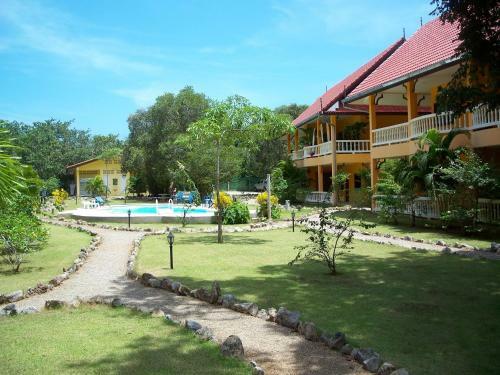 Apartamentos Sabai Residence