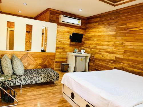 Hotel Aonang Phutawan Resort