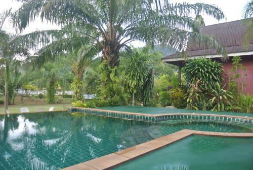 Hotel Rangsiman Resort