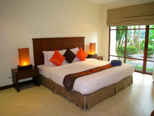 Baan Puri Apartments