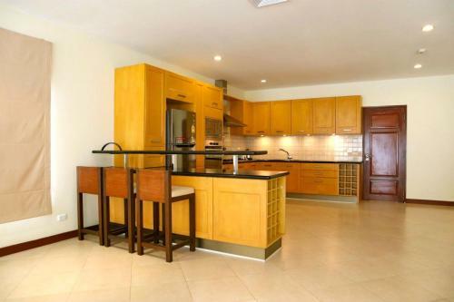 Baan Puri Apartments