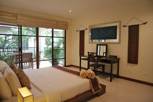 Baan Puri Apartments