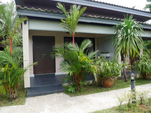 Hotel Baan Armeen Cottage