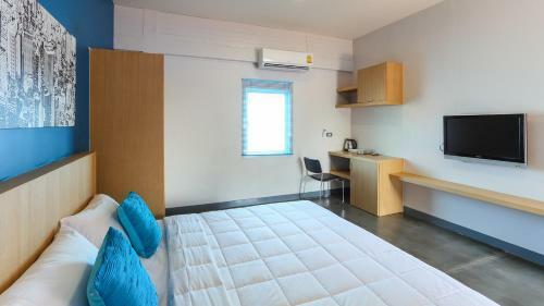 Hostal Bangtao Guest House