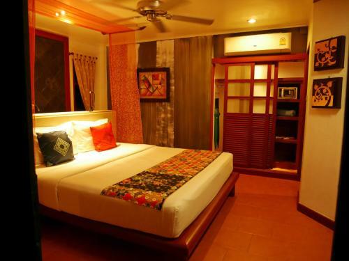 Hotel Bangtao Beach Chalet Resort