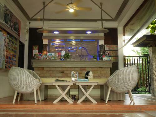 Hotel Bangtao Beach Chalet Resort