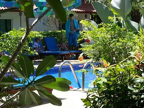 Hotel Bangtao Varee Beach