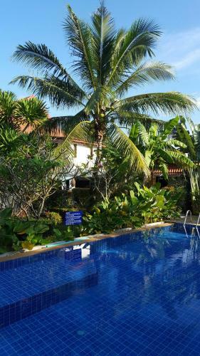 Hotel Bangtao Varee Beach