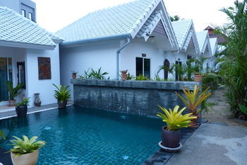 Hostal Sweet Bungalow