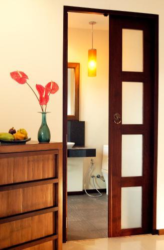 Two Villas Holiday Oriental Style Layan Beach