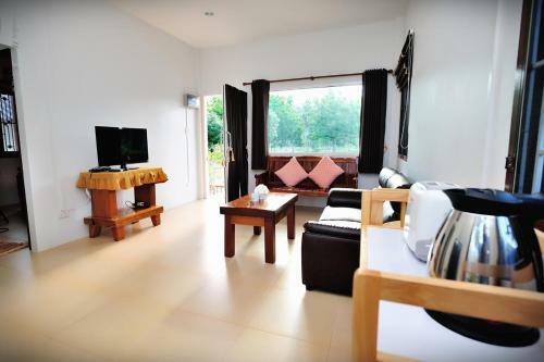 Garden Home Seaview