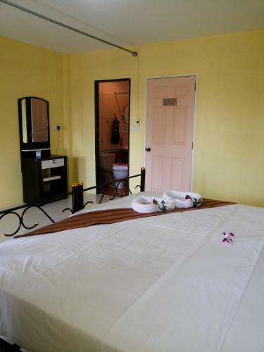 Hostal Parisia Guesthouse