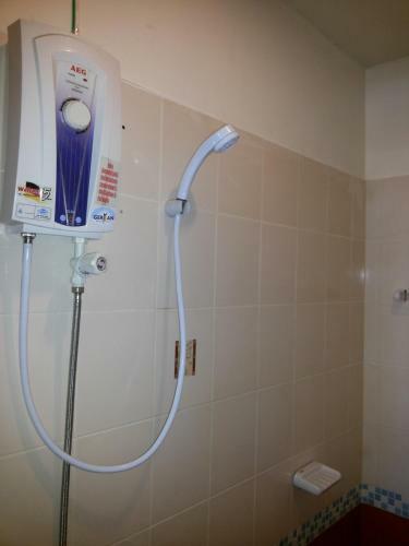 Hostal Parisia Guesthouse