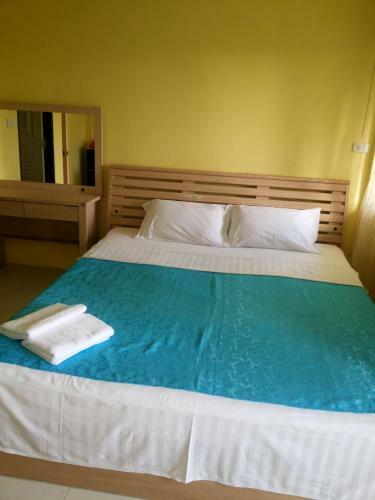 Hostal Parisia Guesthouse