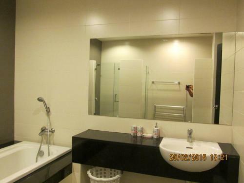Apartamento Karon Hill Residence