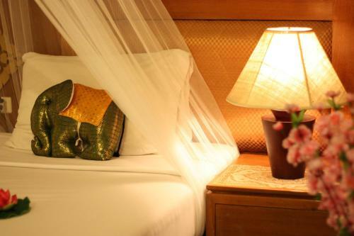 Hostal Your Place Inn