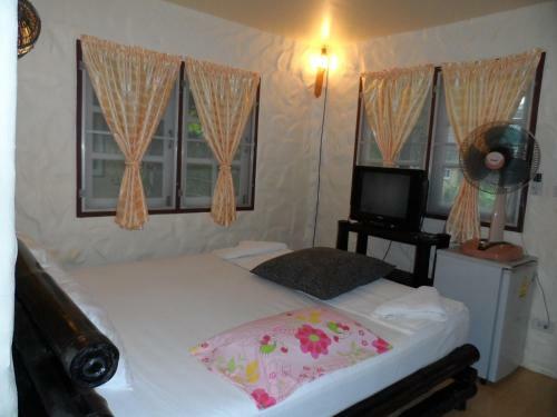 Hotel Baan Bamboo Resort