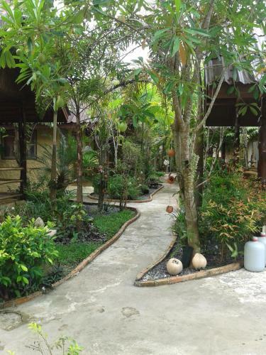 Hotel Baan Bamboo Resort