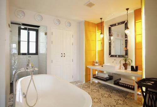 Hotel Moracea By Khao Lak Resort