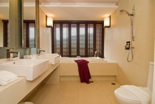 Hotel Peach Blossom Resort