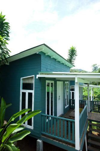 Sunshine Inn Resort
