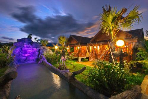 Hotel Sangsawan Palace Khaolak Resort