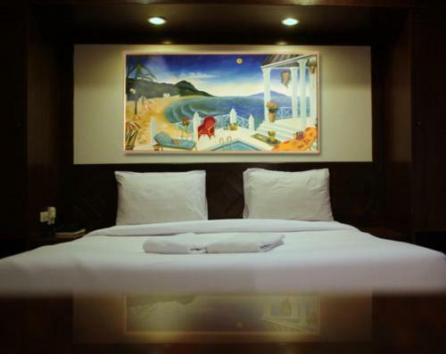 Hotel Karon Cafe Inn