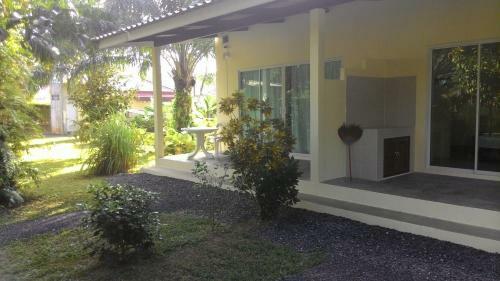 Aathid Garden Khao Lak