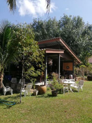 Aathid Garden Khao Lak