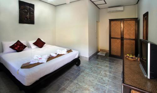 Hotel Baan Suay Karon Beach