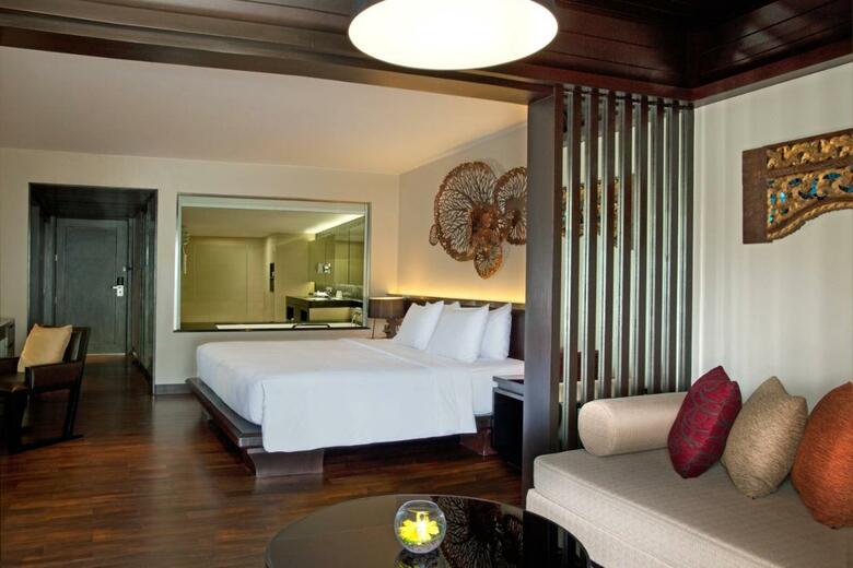Hotel Le Meridien Phuket Beach Resort