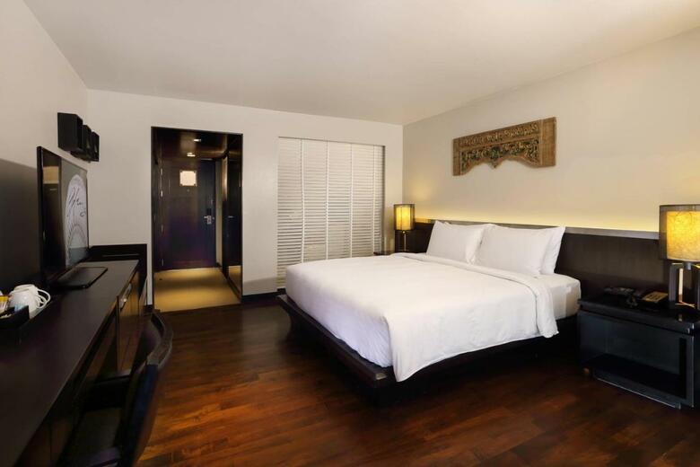 Hotel Le Meridien Phuket Beach Resort