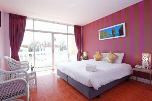 On Hotel Phuket