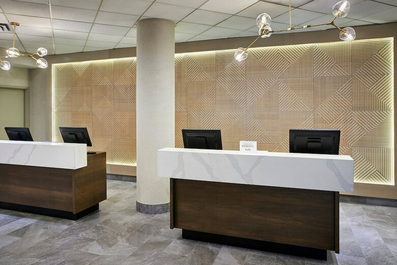 Novotel Toronto Mississauga Centre Hotel