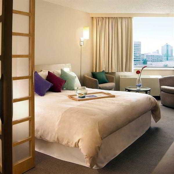 Novotel Toronto Mississauga Centre Hotel