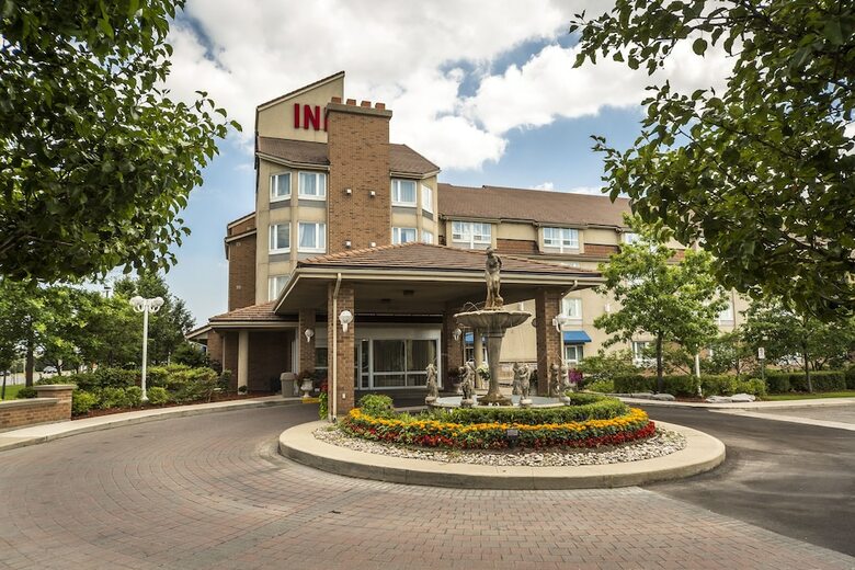 Hotel Monte Carlo Inns - Brampton Suites
