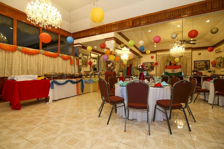 Hotel Rayon (.)