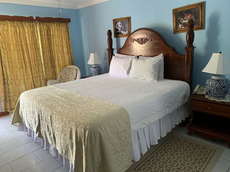 Hotel Rayon (.)