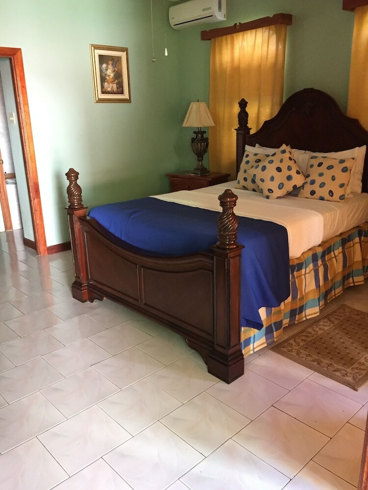 Hotel Rayon (.)