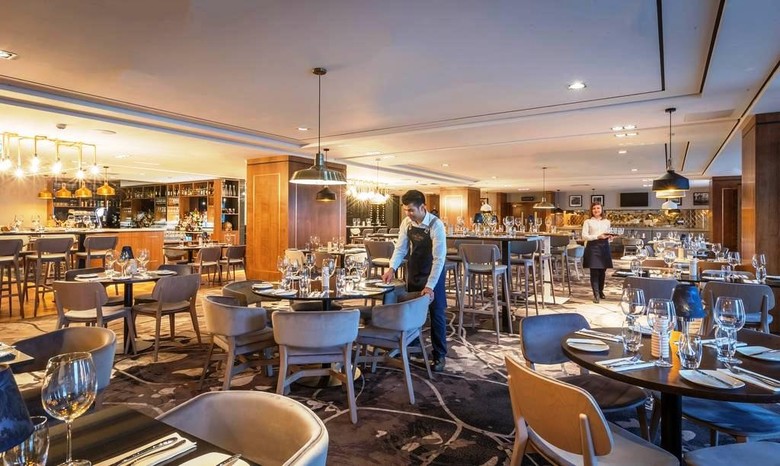 Clayton Hotel Dublin Airport