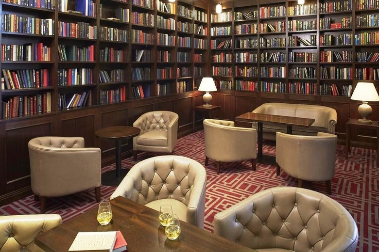 Clayton Hotel Dublin Airport