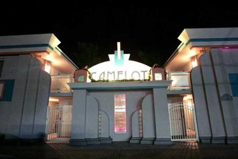 Hotel Camelot Resort By Trs Inc (.)
