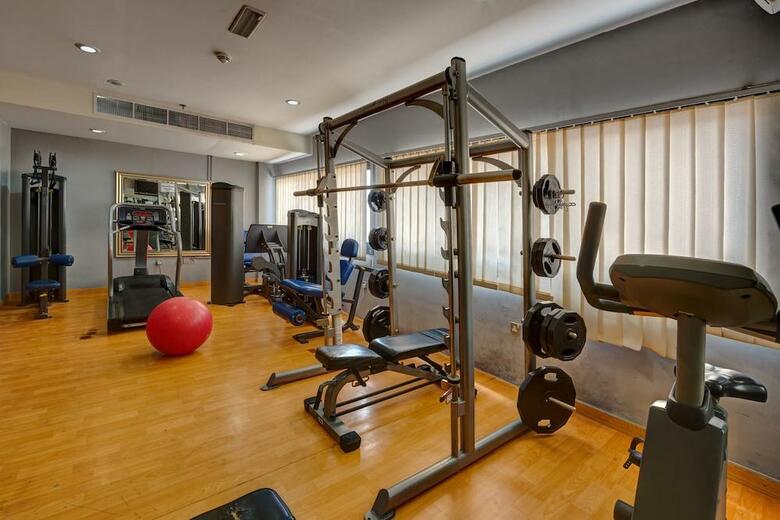 Hotel Golden Tulip Al Barsha