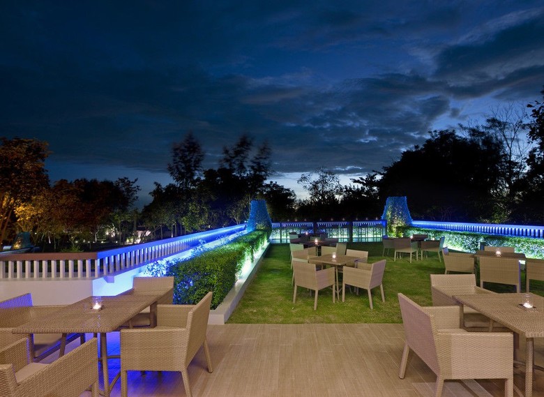 Hotel Dusit Thani Krabi Beach Resort