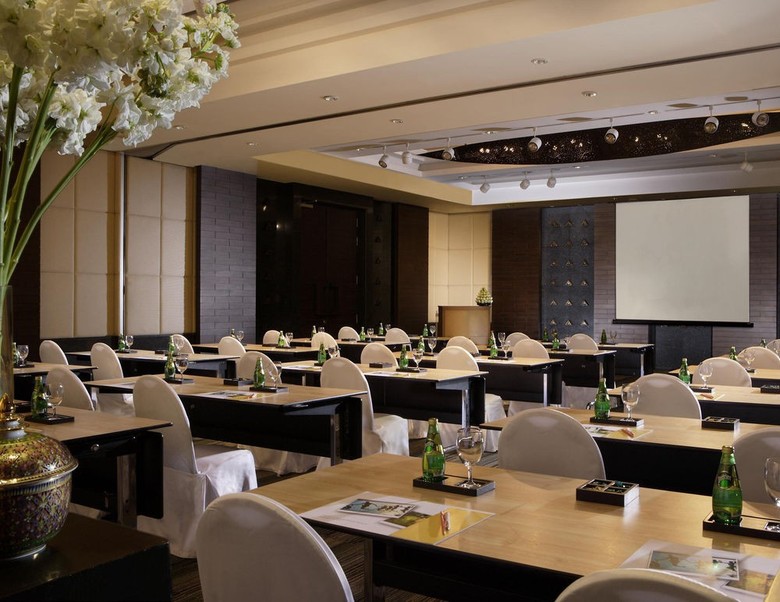 Hotel Dusit Thani Krabi Beach Resort