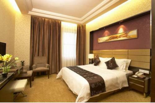 Romanjoy International Hotel