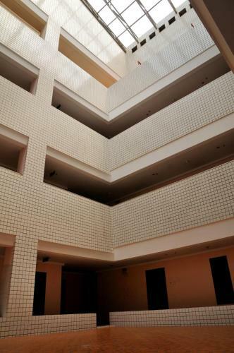 Longsheng Hotel