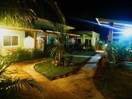 Hostal Suntalee House
